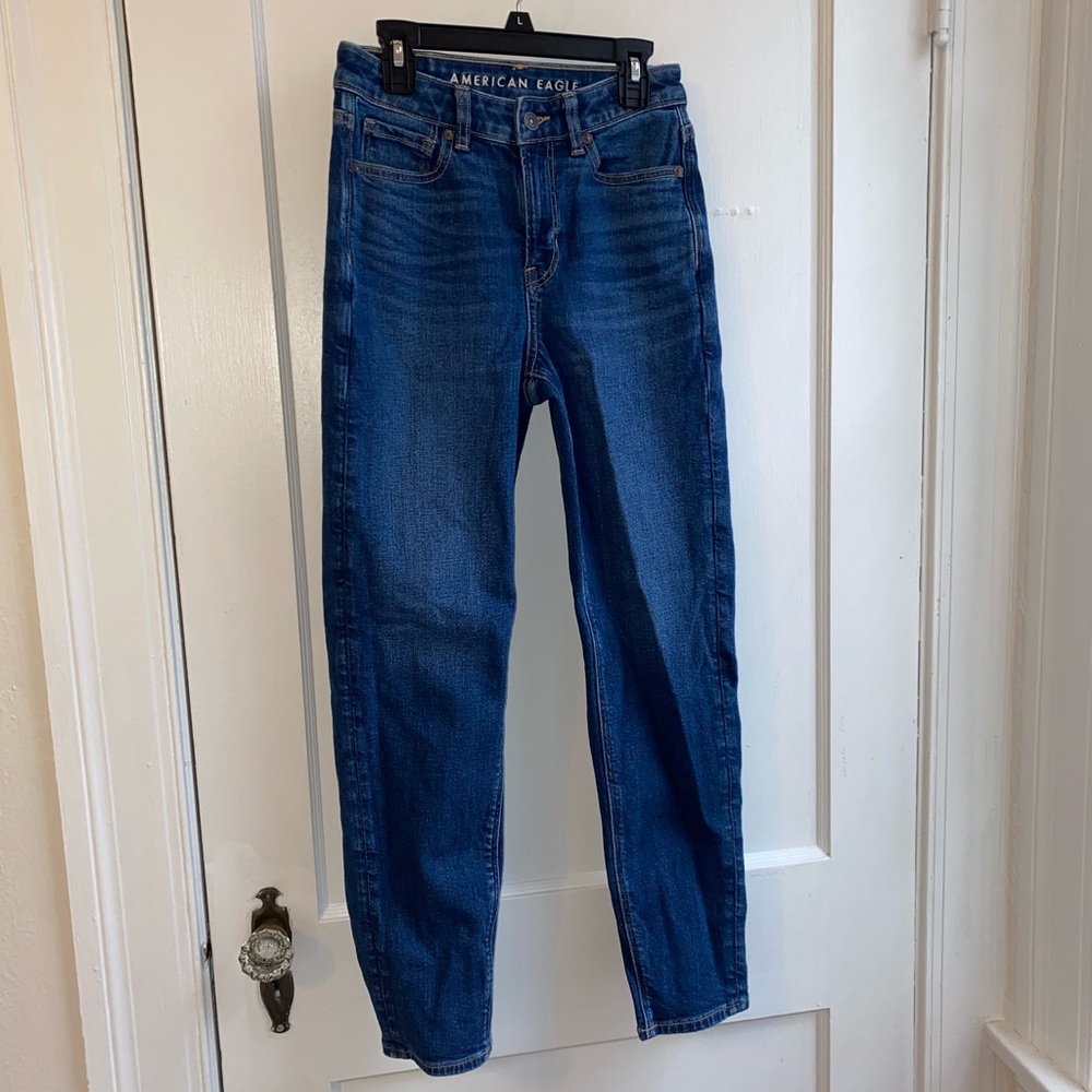 American Eagle Mom Jean